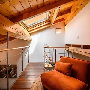 Ab Plus - Via Del Carro 11 , Bologna Italy