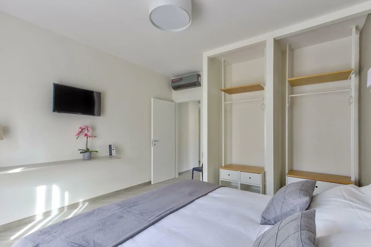 La Perla Di San Frediano Apartment Florence Italy