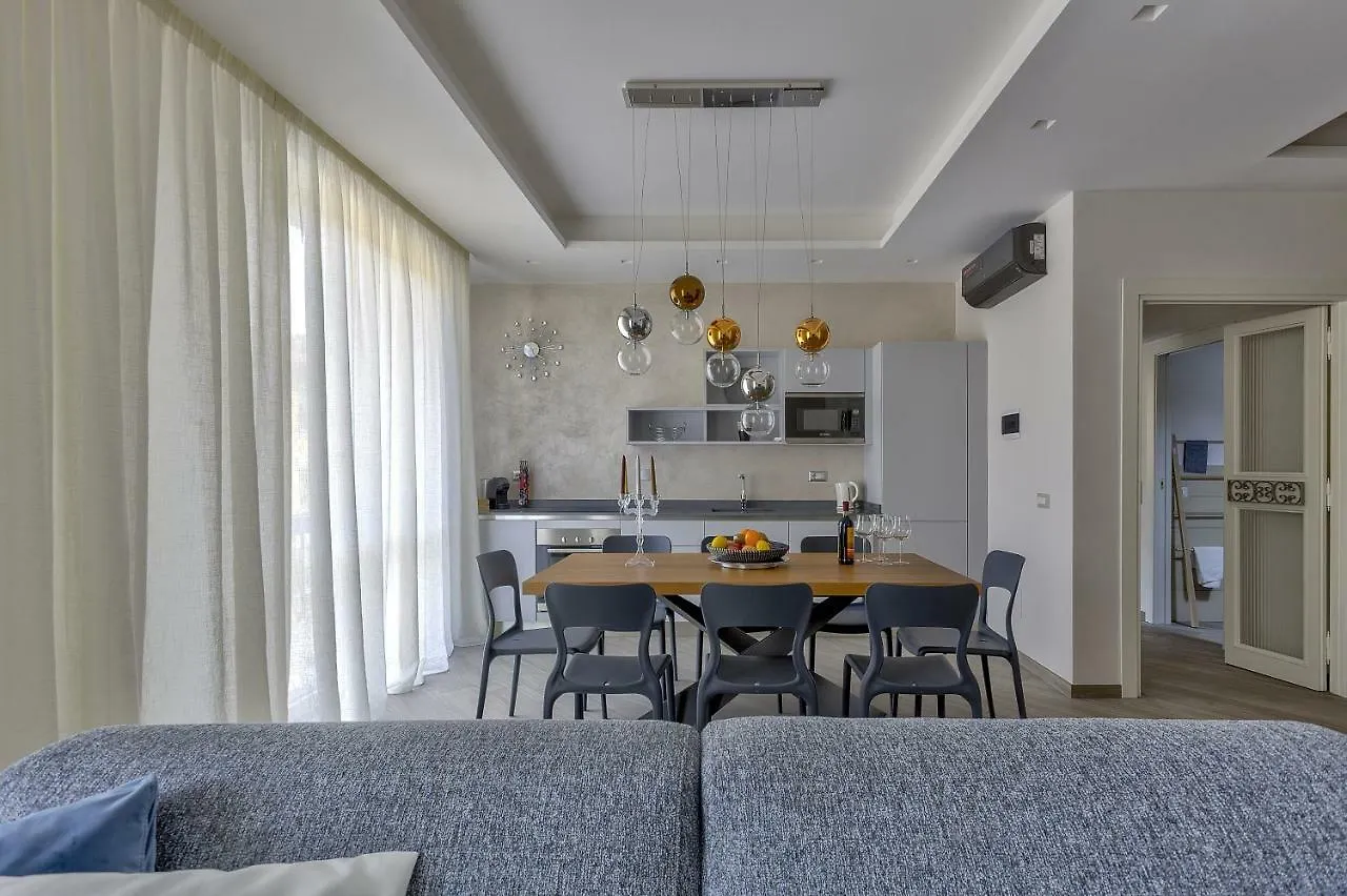 La Perla Di San Frediano Apartment Florence 0*,  Italy